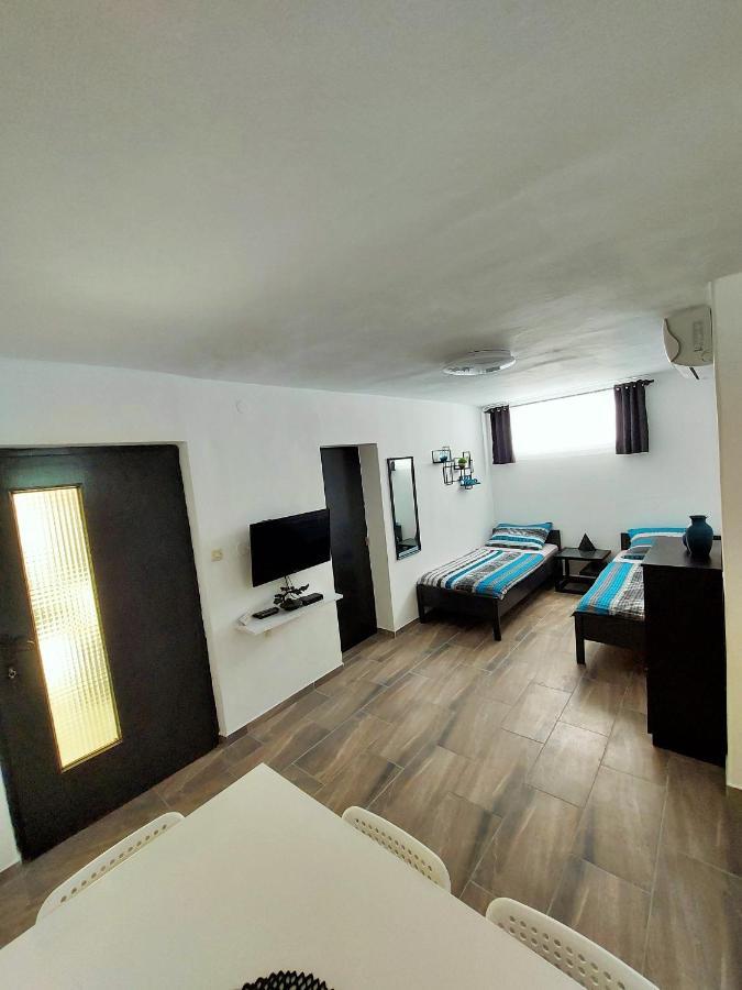 Apartments Maltasic Вир Экстерьер фото